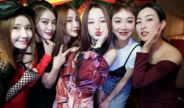 娱乐圈吃瓜视频大赛,吃瓜视频大赛，揭秘明星幕后故事